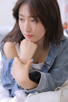青色光芒位置